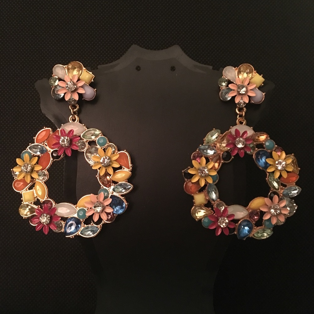 Multicolor Chandelier Earrings NWOT